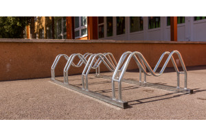 Obojstranný stojan na 4 bicykle MEGA pre cestný bicykel, pozinkovaný